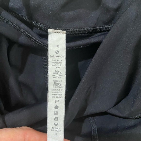 FAST AND FREE HR CROP 19”REF — size 10 - Picture 13 of 14